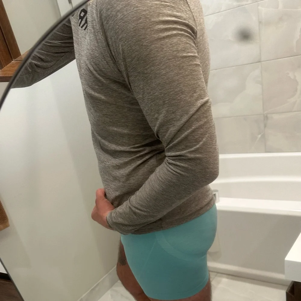 🆕 Vuori x Barrys Rare Release Mens Tradewind Tech Long Sleeve Tech Tee Shirt - Picture 12 of 12